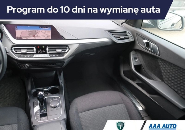 BMW Seria 2 cena 113001 przebieg: 33394, rok produkcji 2021 z Rakoniewice małe 211